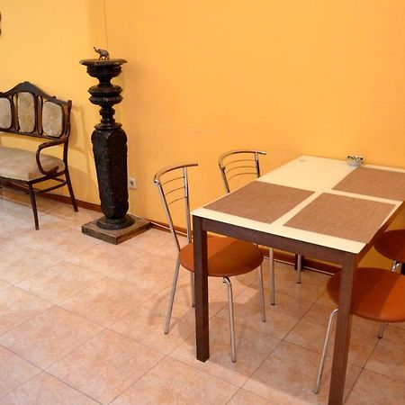 Chapayev Apartments Киев Екстериор снимка