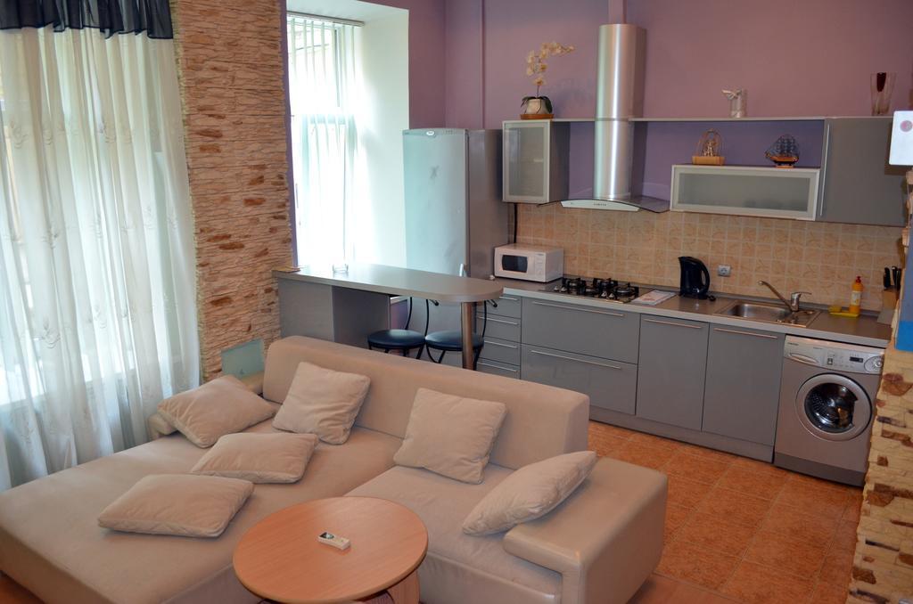 Chapayev Apartments Киев Стая снимка